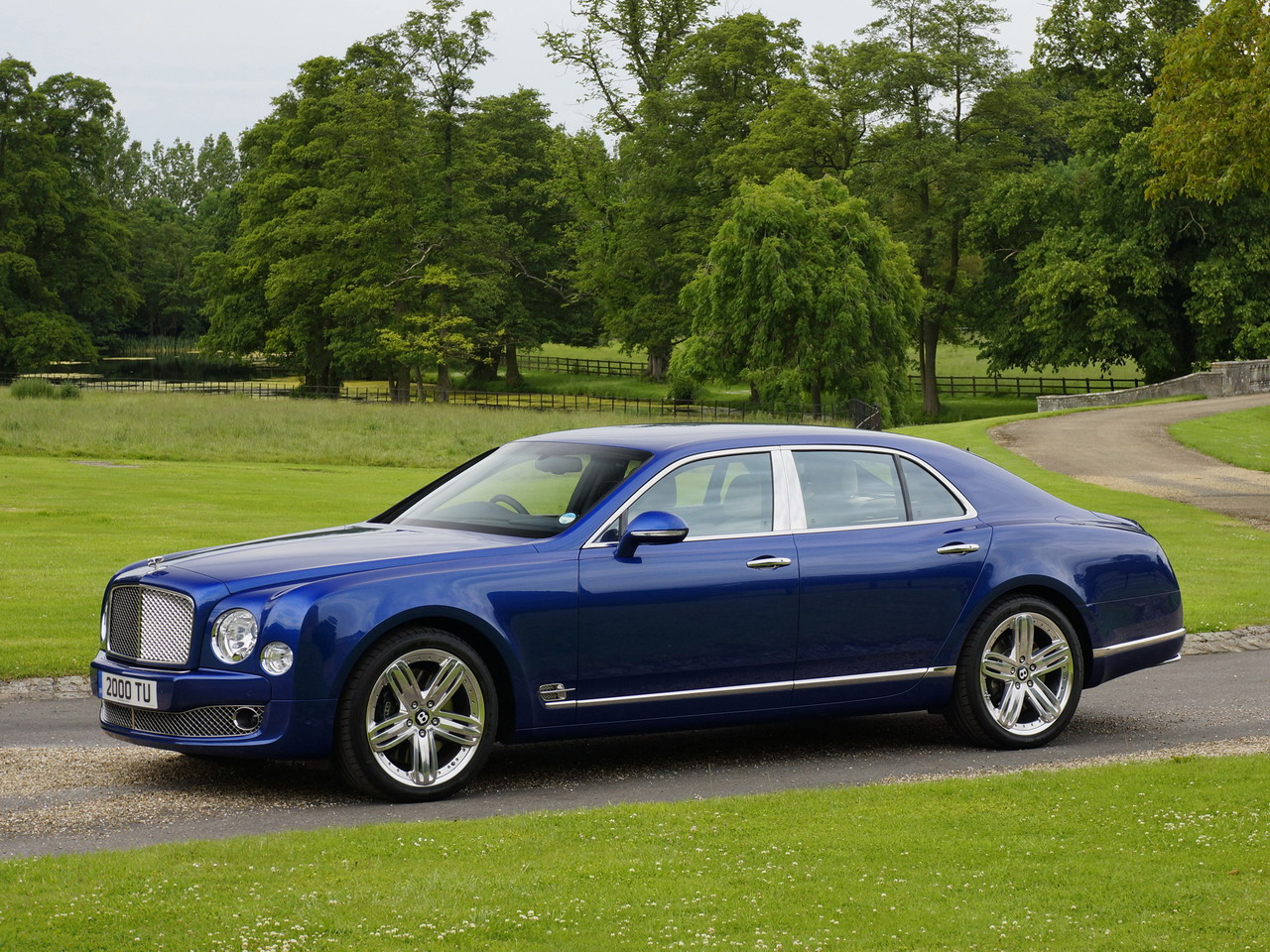 autowp.ru_bentley_mulsanne_uk-spec_22.jpg