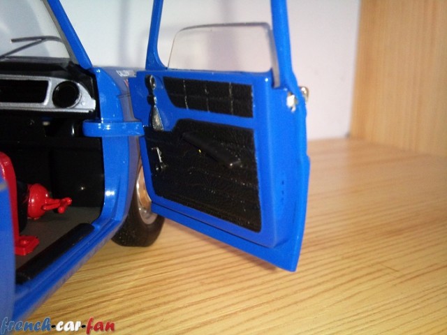 Renault R8 Gordini Rally Monte Carlo (9).jpg